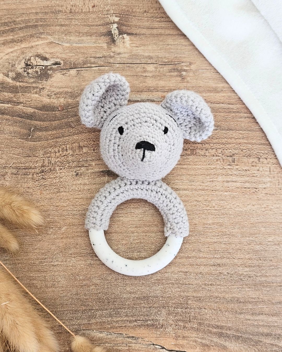 Hochet Amandine au crochet - Kit complet