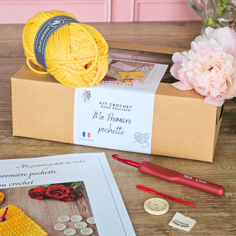 Kit Crochet Débutant – Créez Votre Première Pochette Facilement jaune