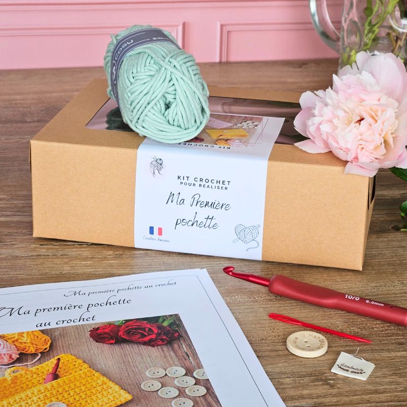 Kit Crochet Débutant – Créez Votre Première Pochette Facilement vert