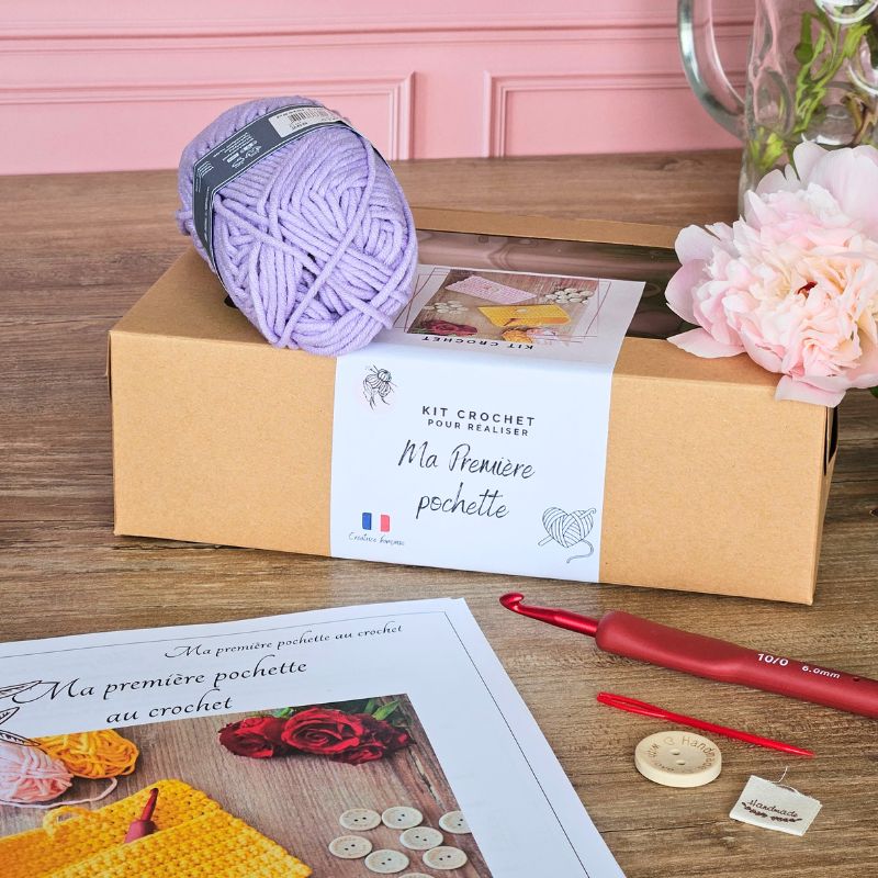 Kit Crochet Débutant – Créez Votre Première Pochette Facilement violet